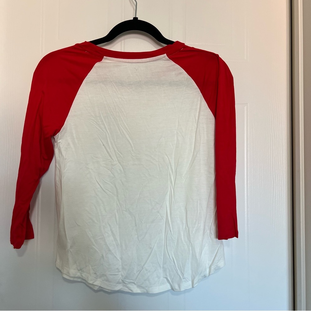 BRAND NEW WITH TAGS American Eagle Outfitters Red and White Tee - Picture 2 of 3